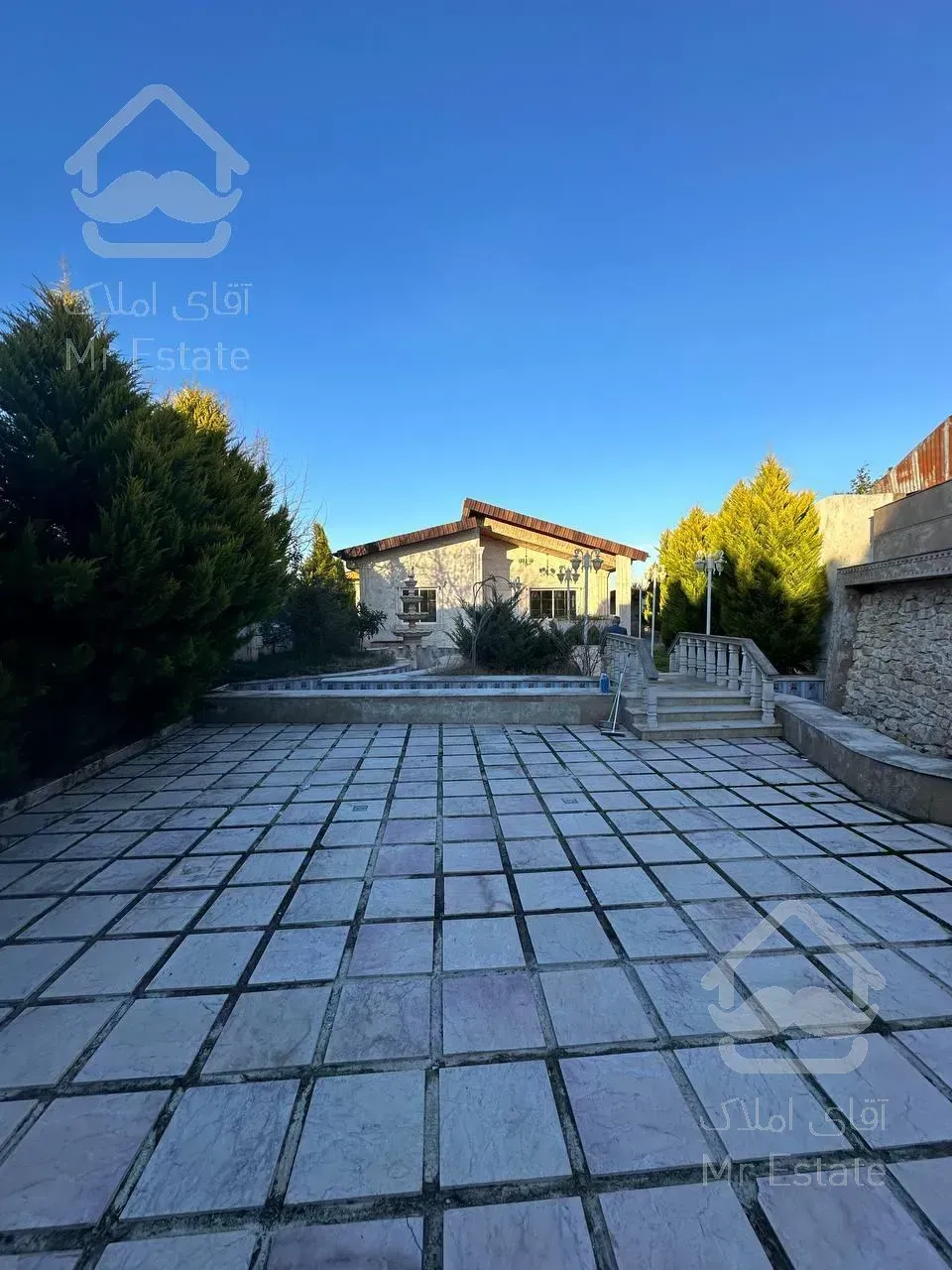 ویلا باغ680متری استخر/آبنما/آلاچیق/تراس/حیاط سرسبز