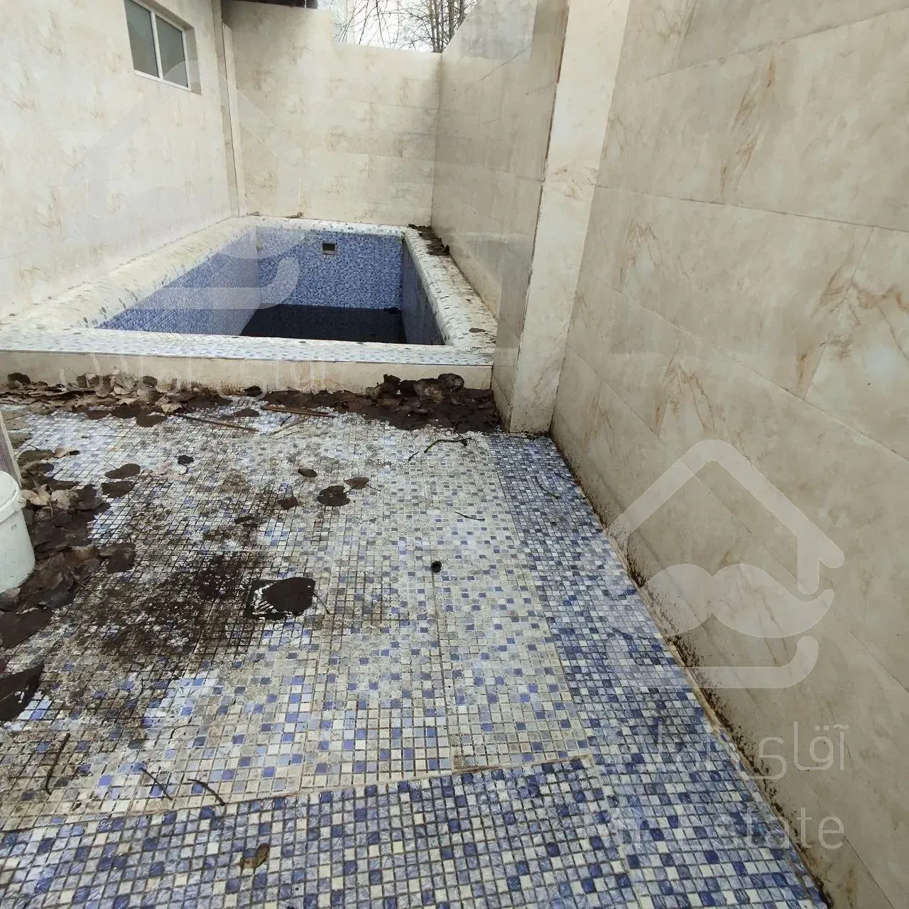 دوبلکس استخردار/سند تکبرگ/روفگاردن