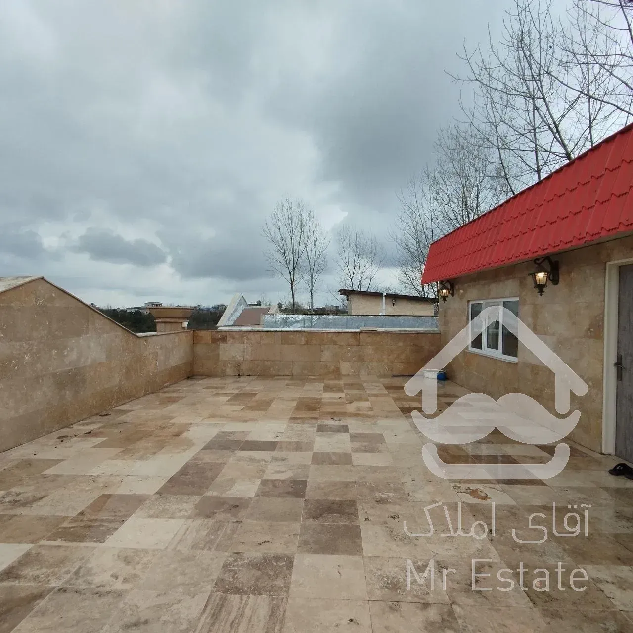 دوبلکس استخردار/سند تکبرگ/روفگاردن