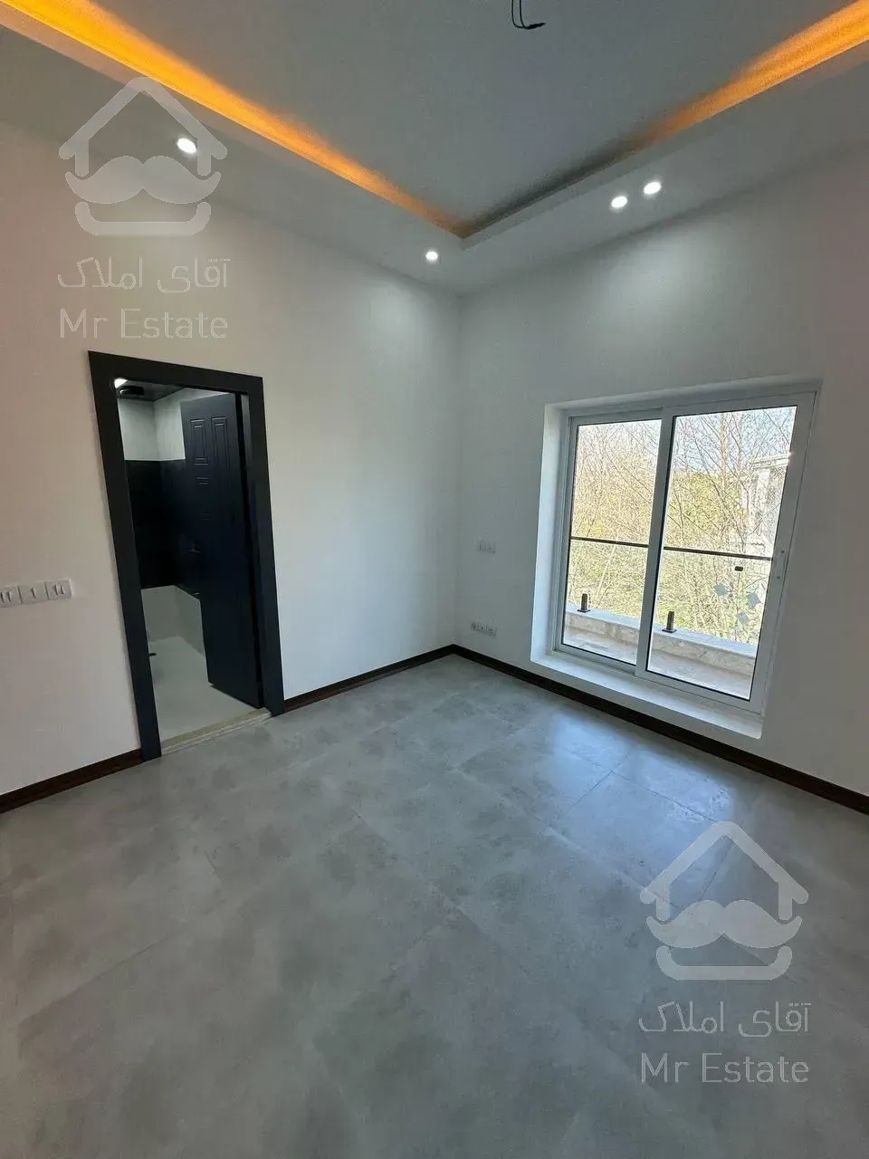 دوبلکس استخردار/سند تکبرگ/روف گاردن