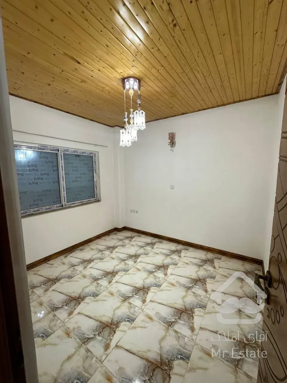 دوبلکس استخردار/سند تکبرگ/۴۸۵ متر زمین