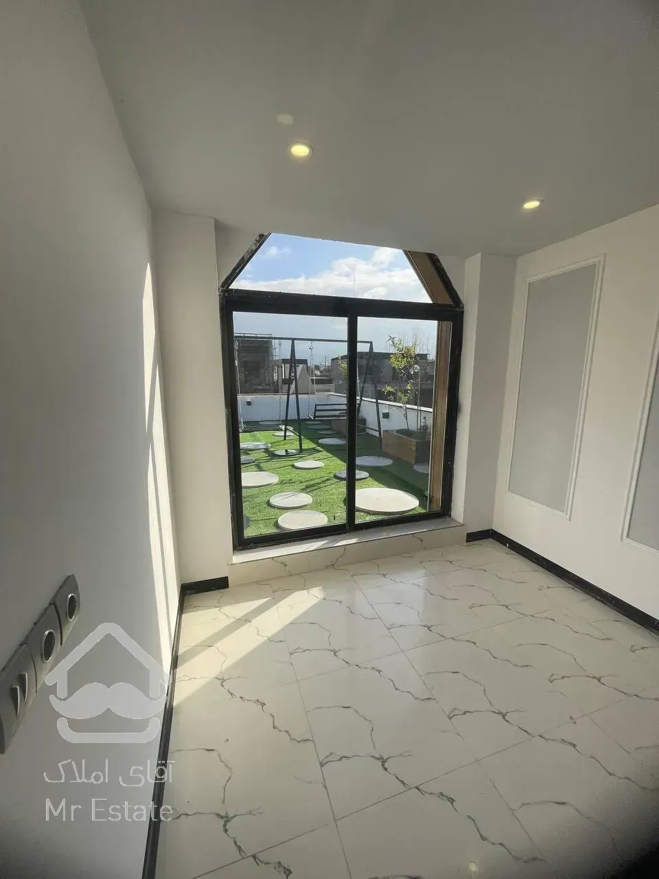 دوبلکس نوساز/روفگاردن/۳ خواب مستر