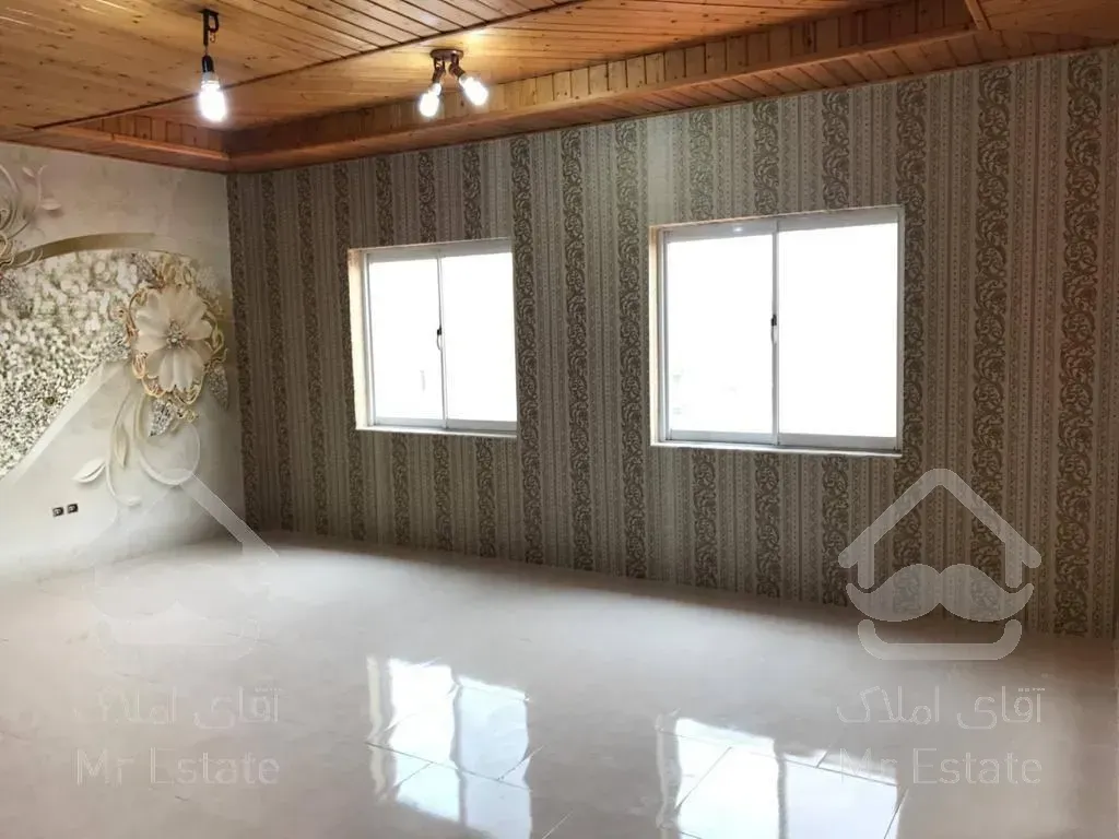 واحد ۹۲ متری/محمودآباد/سند تکبرگ