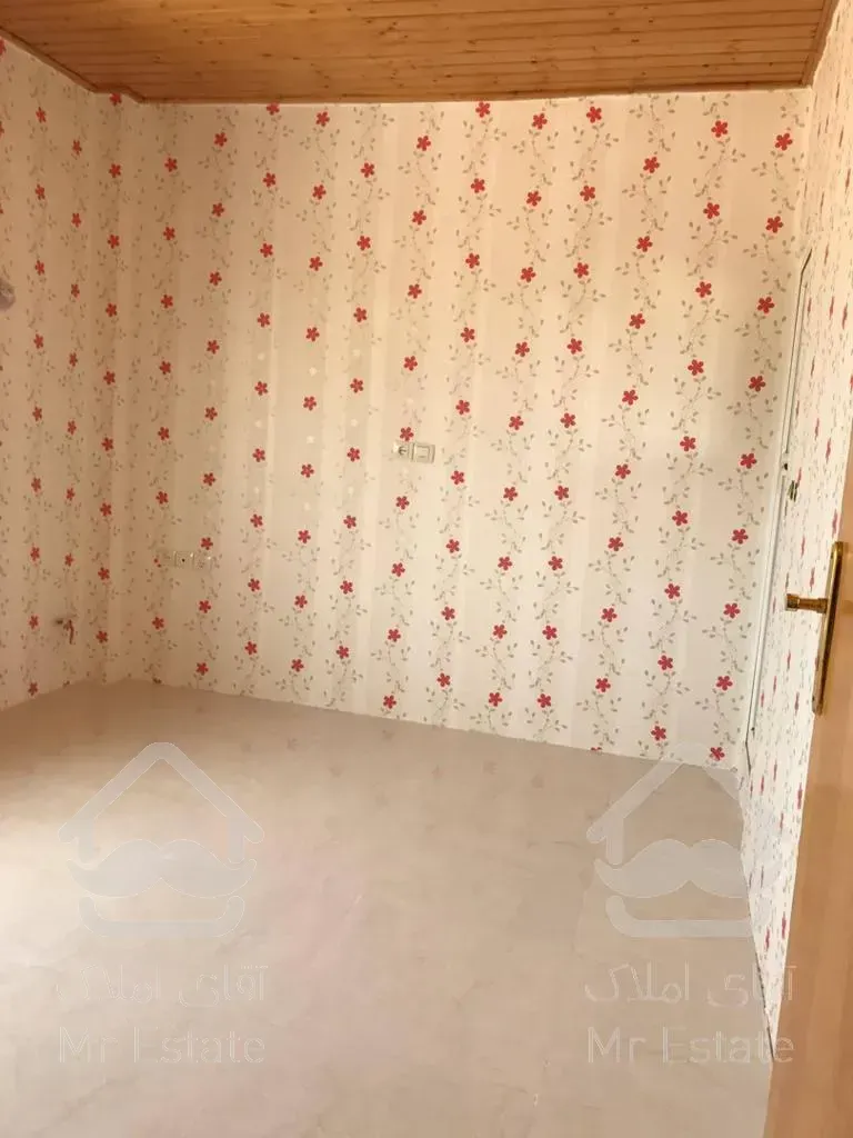 واحد ۹۲ متری/محمودآباد/سند تکبرگ