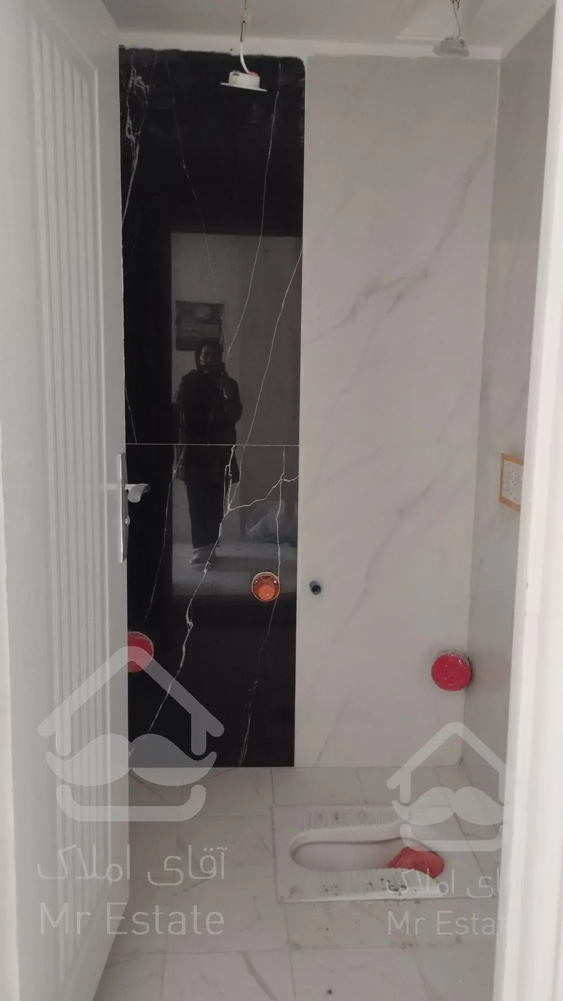 آپارتمان /برج ۱۳۶متری /سه خواب / ارگ