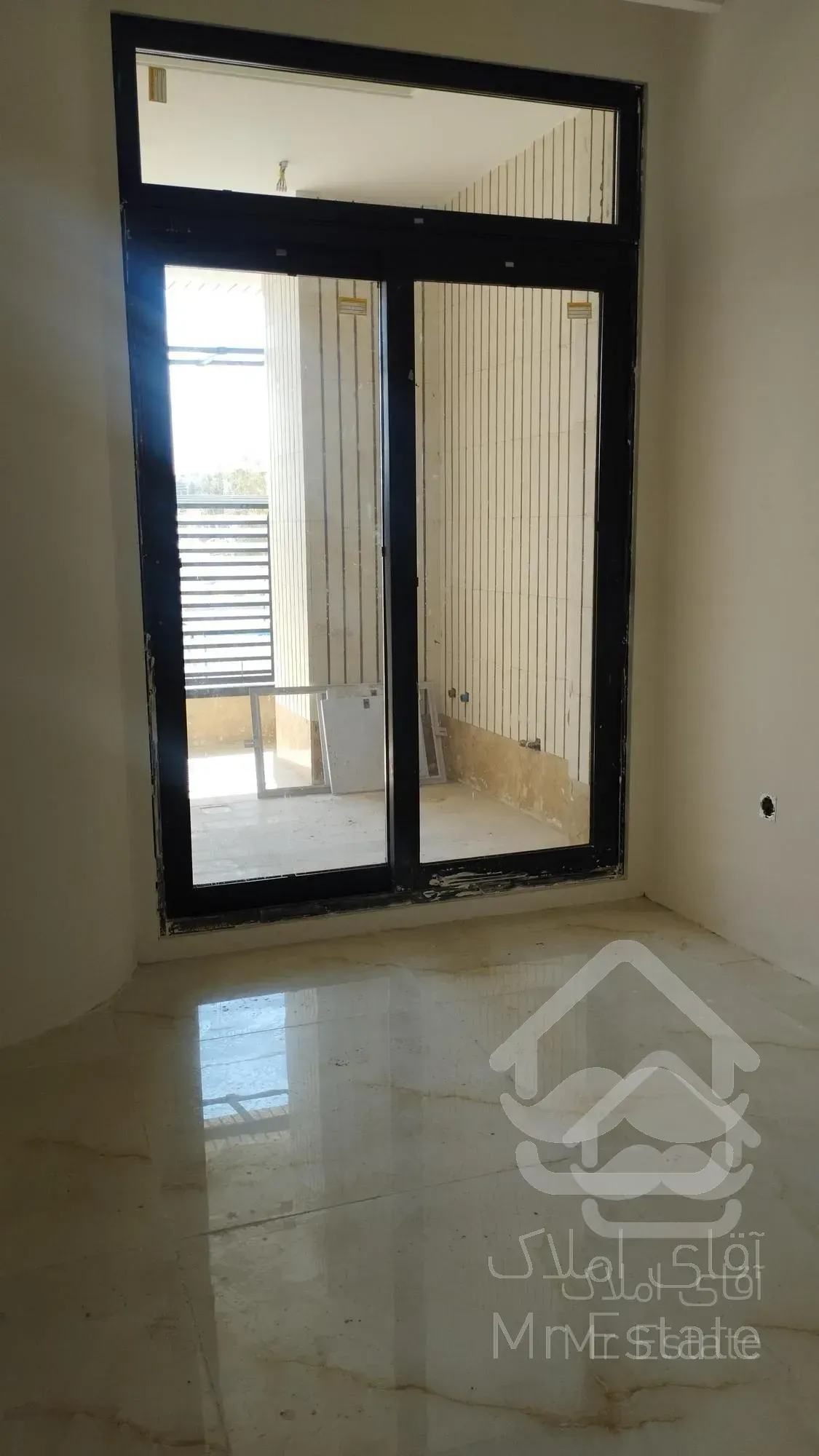 آپارتمان /برج ۱۳۶متری /سه خواب / ارگ