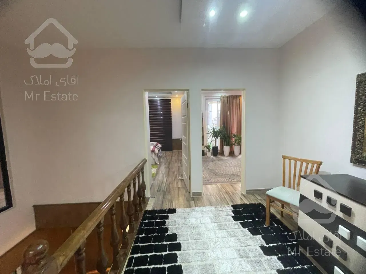 تریبلکس استخردار/سند تکبرگ/۳۰۰ متر بنا