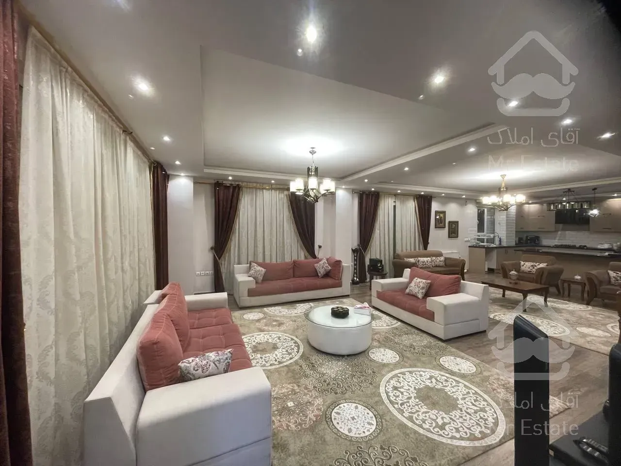 تریبلکس استخردار/سند تکبرگ/۳۰۰ متر بنا