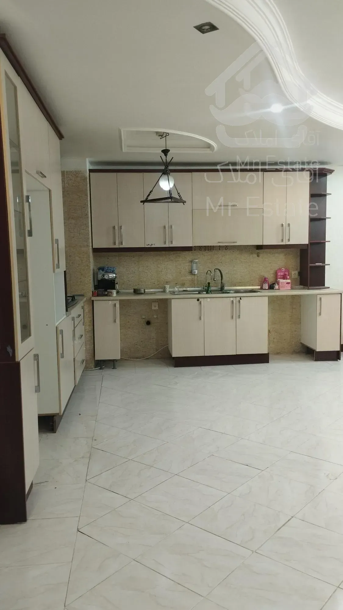 آپارتمان تک واحدی سه خواب انسجام 125متری