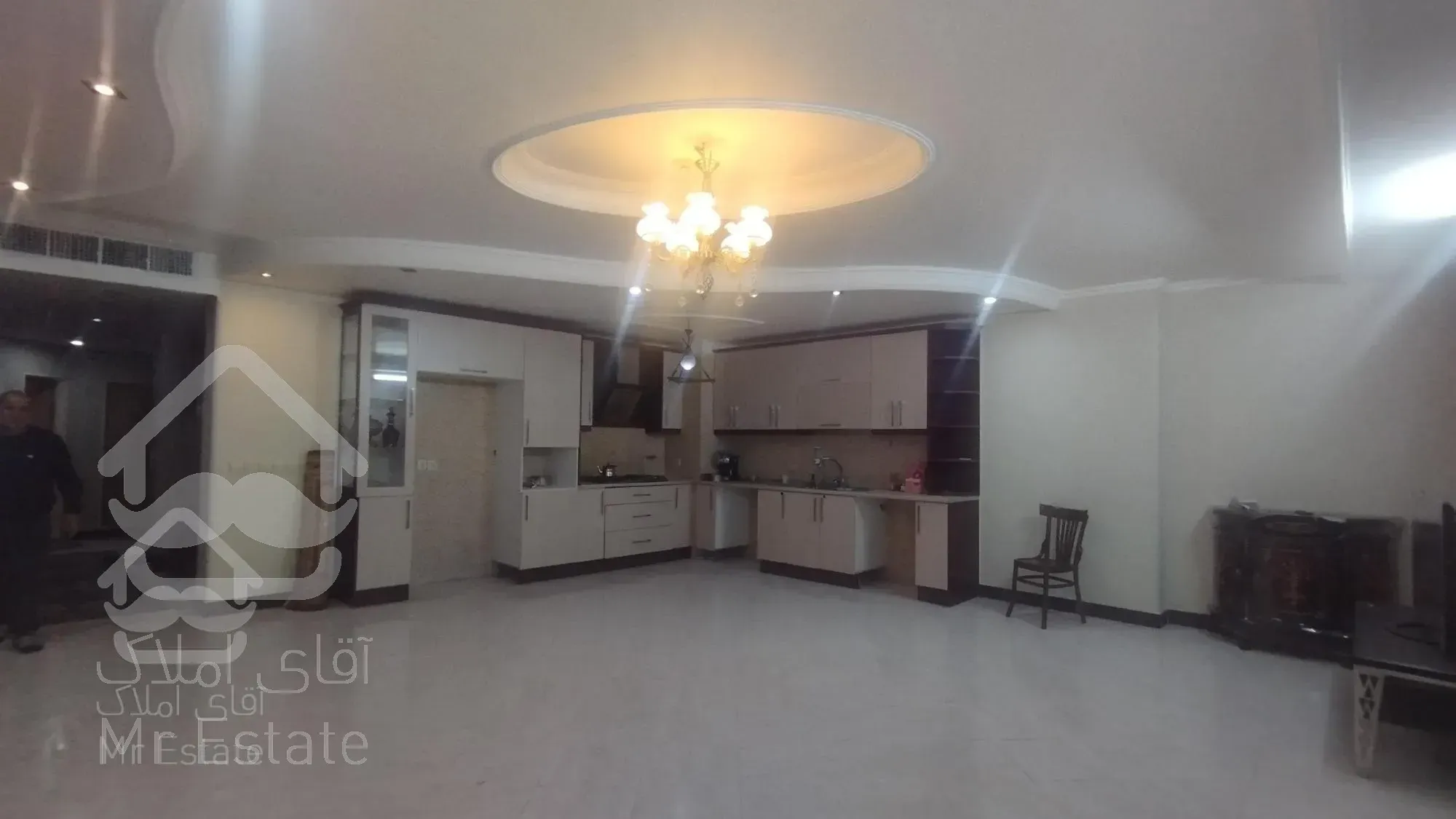 آپارتمان تک واحدی سه خواب انسجام 125متری