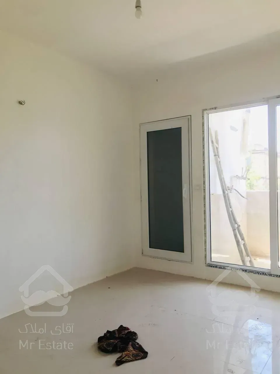 آپارتمان ۱۷۵ متری،  کلیدنخورده