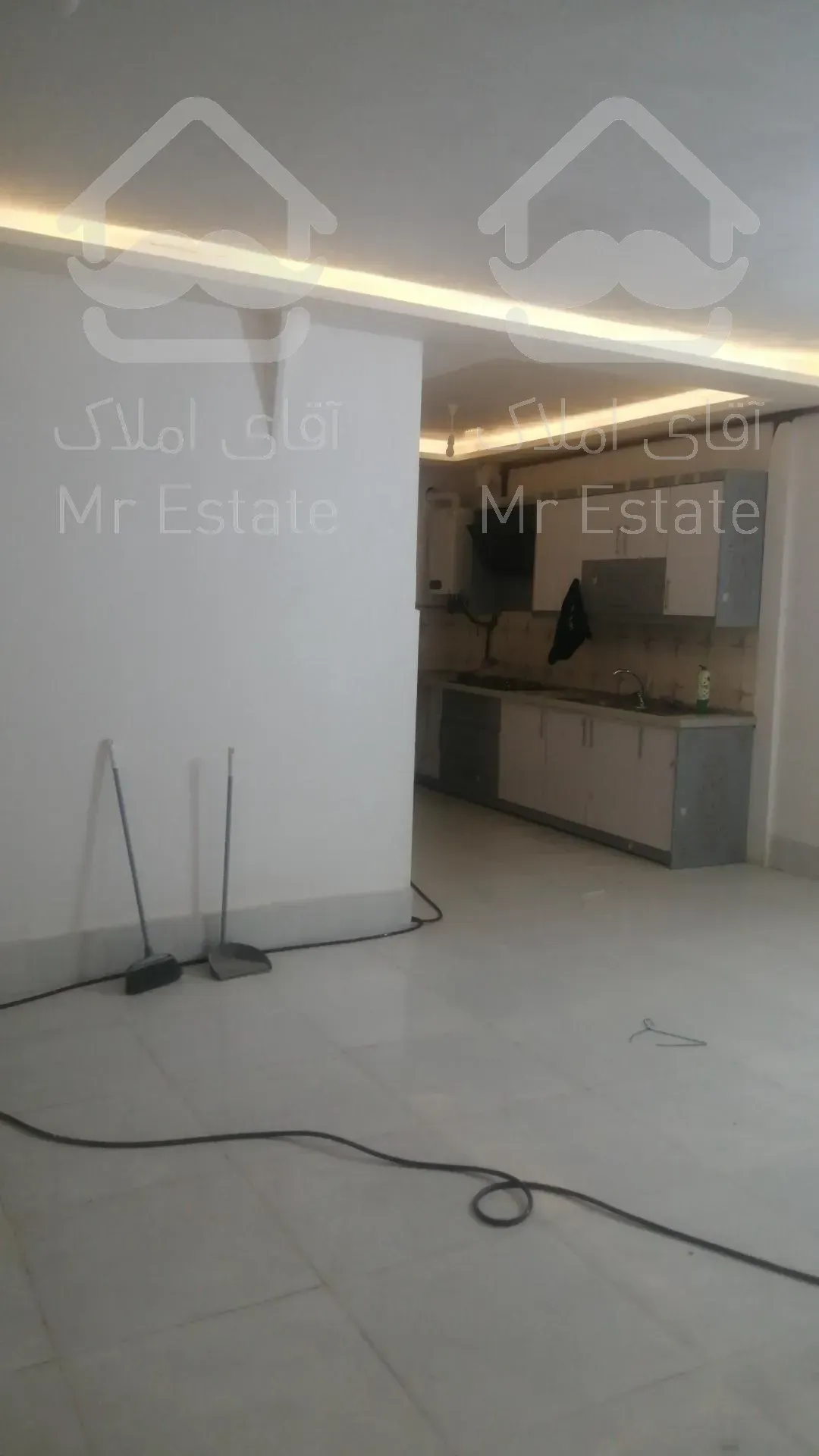 آپارتمان2خواب صفر100متری اسکلت