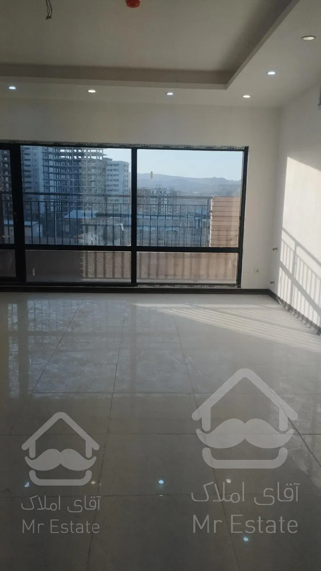 آپارتمان ۱۱۵متری برج نیایش زعفرانیه قم