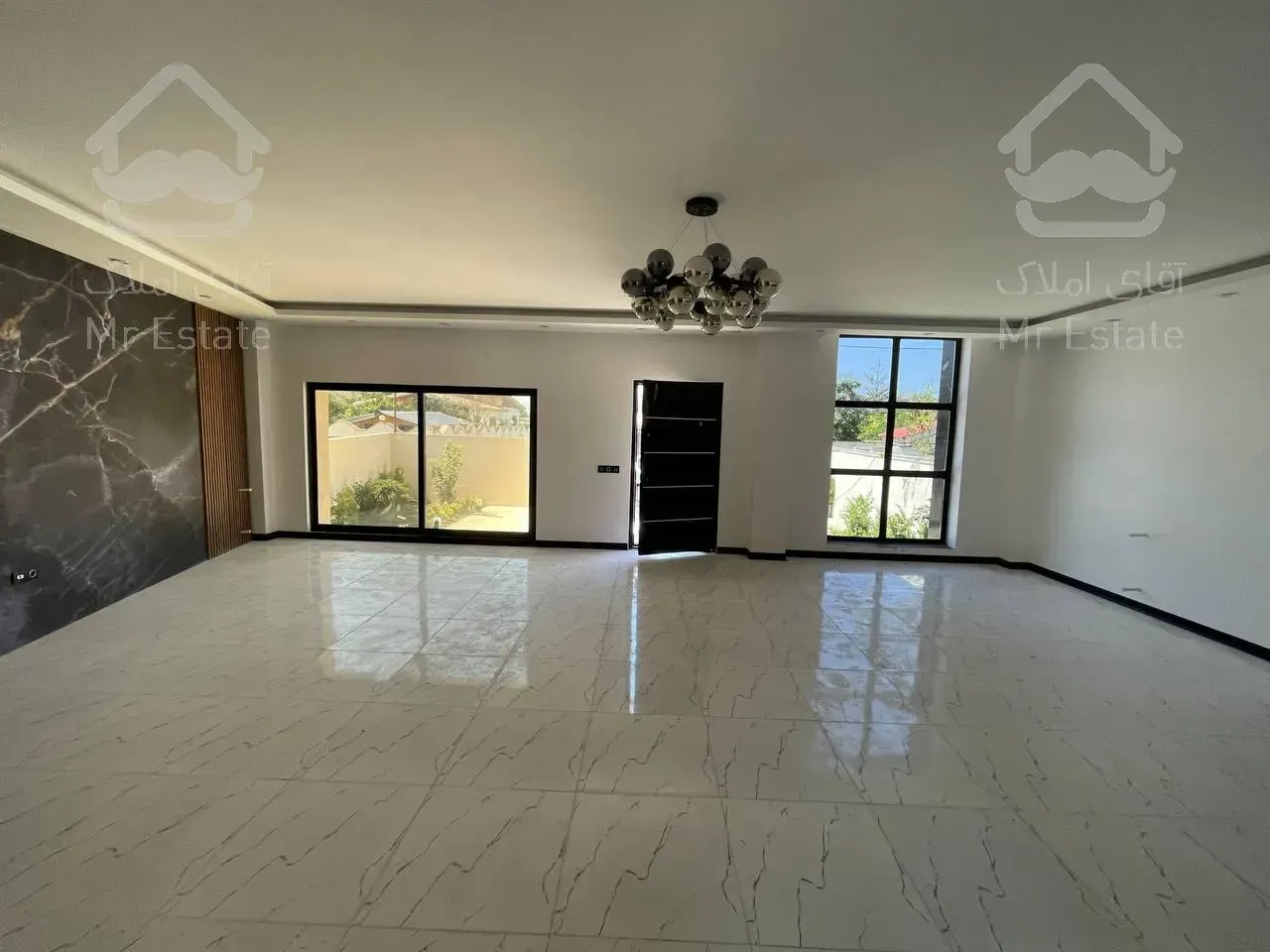 ویلا دوبلکس فول امکانات لوکس در جاده دریا