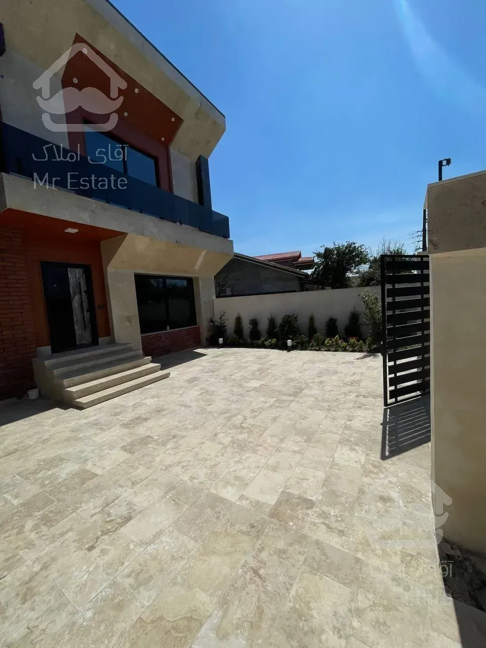 ویلا دوبلکس فول امکانات لوکس در جاده دریا