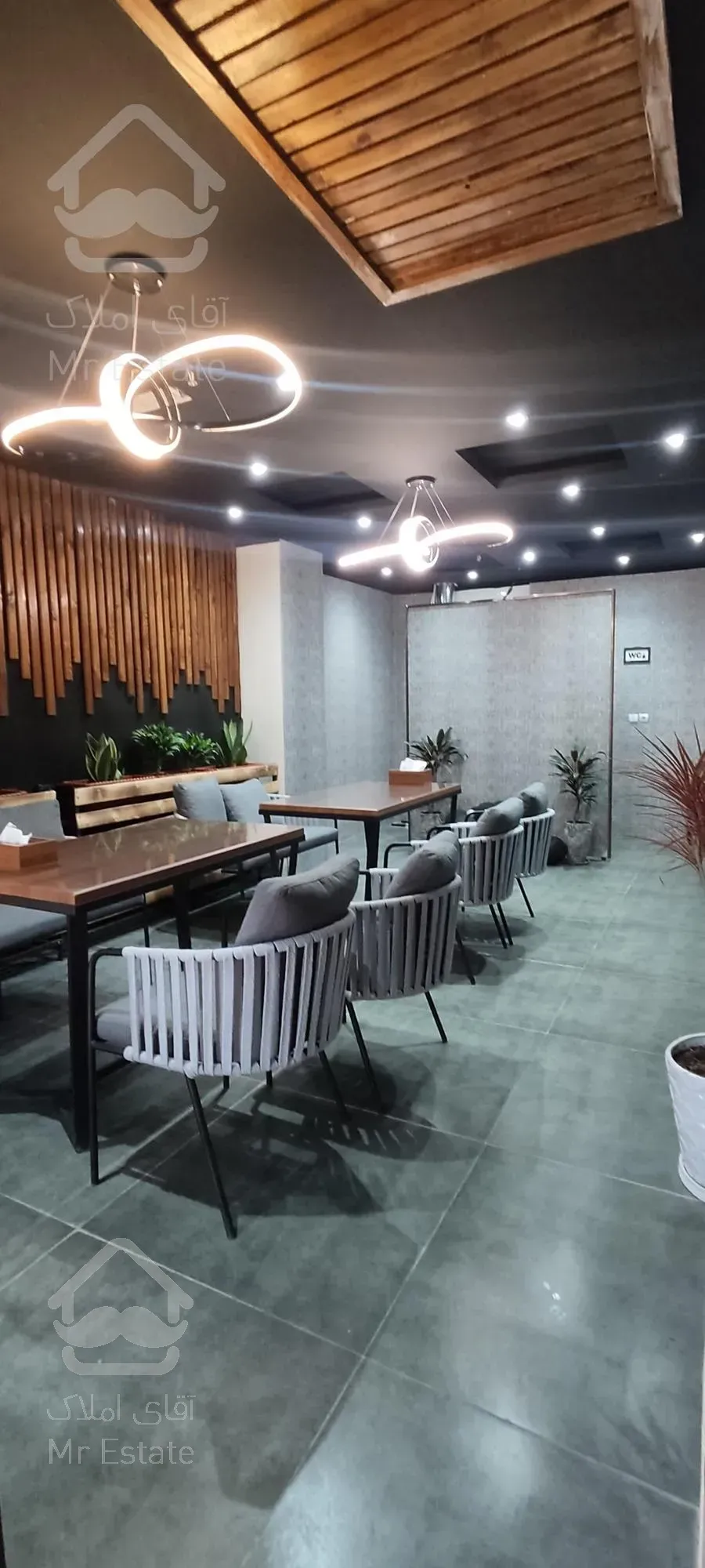 ۹۰ متر مغازه / لوکیشن عالی / شاخه اصلی