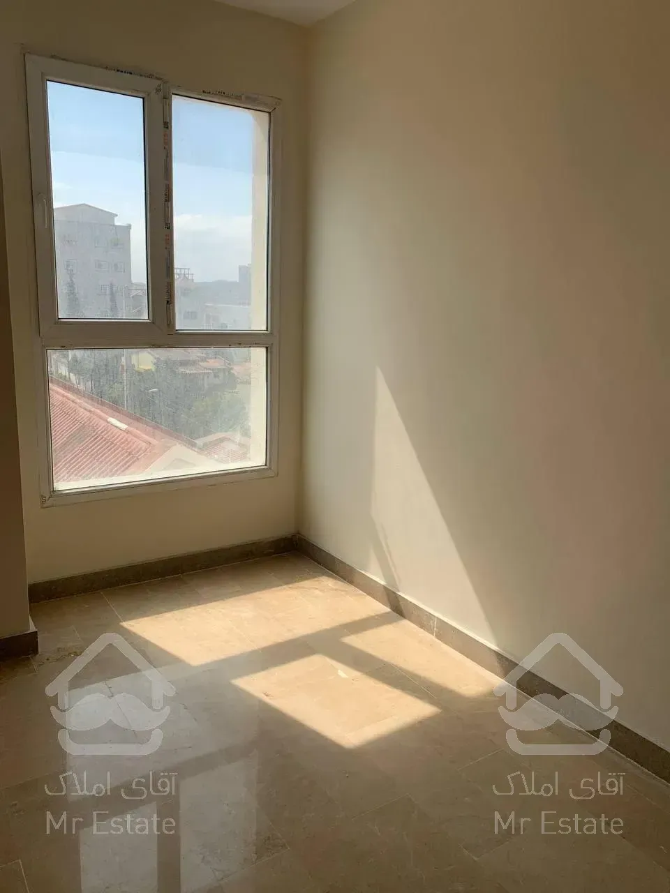 آپارتمان اکازیون پلاک اول دریا/فول امکانات/ویو ابدی دریا