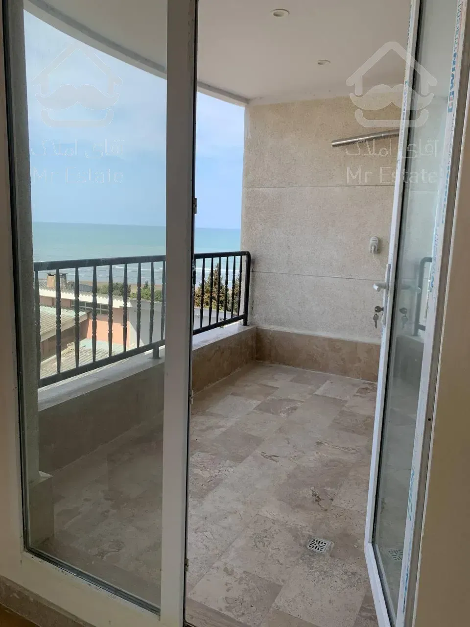 آپارتمان اکازیون پلاک اول دریا/فول امکانات/ویو ابدی دریا