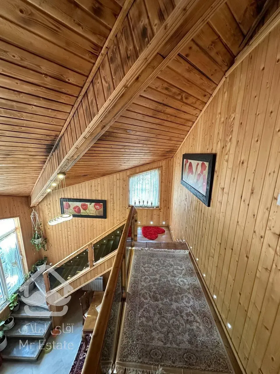 350متردوبلکس استخردار با 3خواب مستر و تمامی امکانات