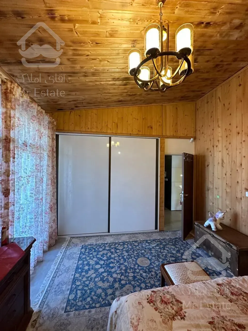 350متردوبلکس استخردار با 3خواب مستر و تمامی امکانات