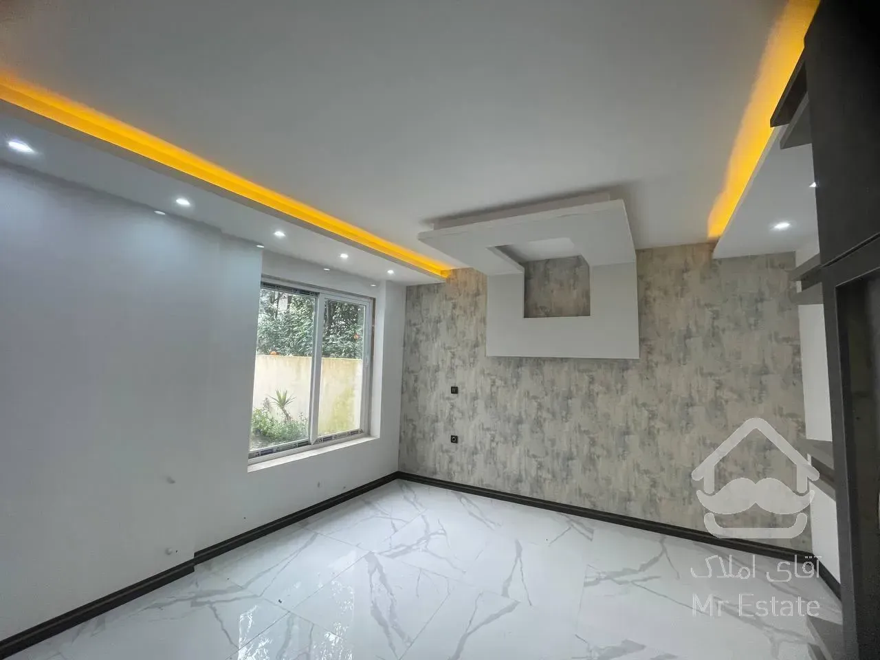 320متر ویلا دوبلکس لاکچری با تمام امکانات و موقعیت اکازیون