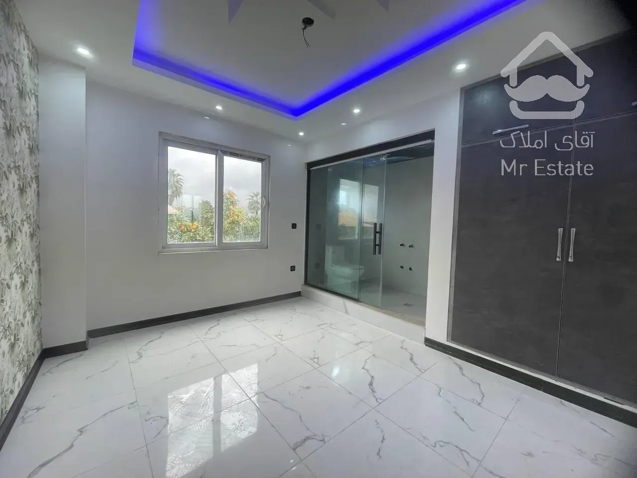 320متر ویلا دوبلکس لاکچری با تمام امکانات و موقعیت اکازیون