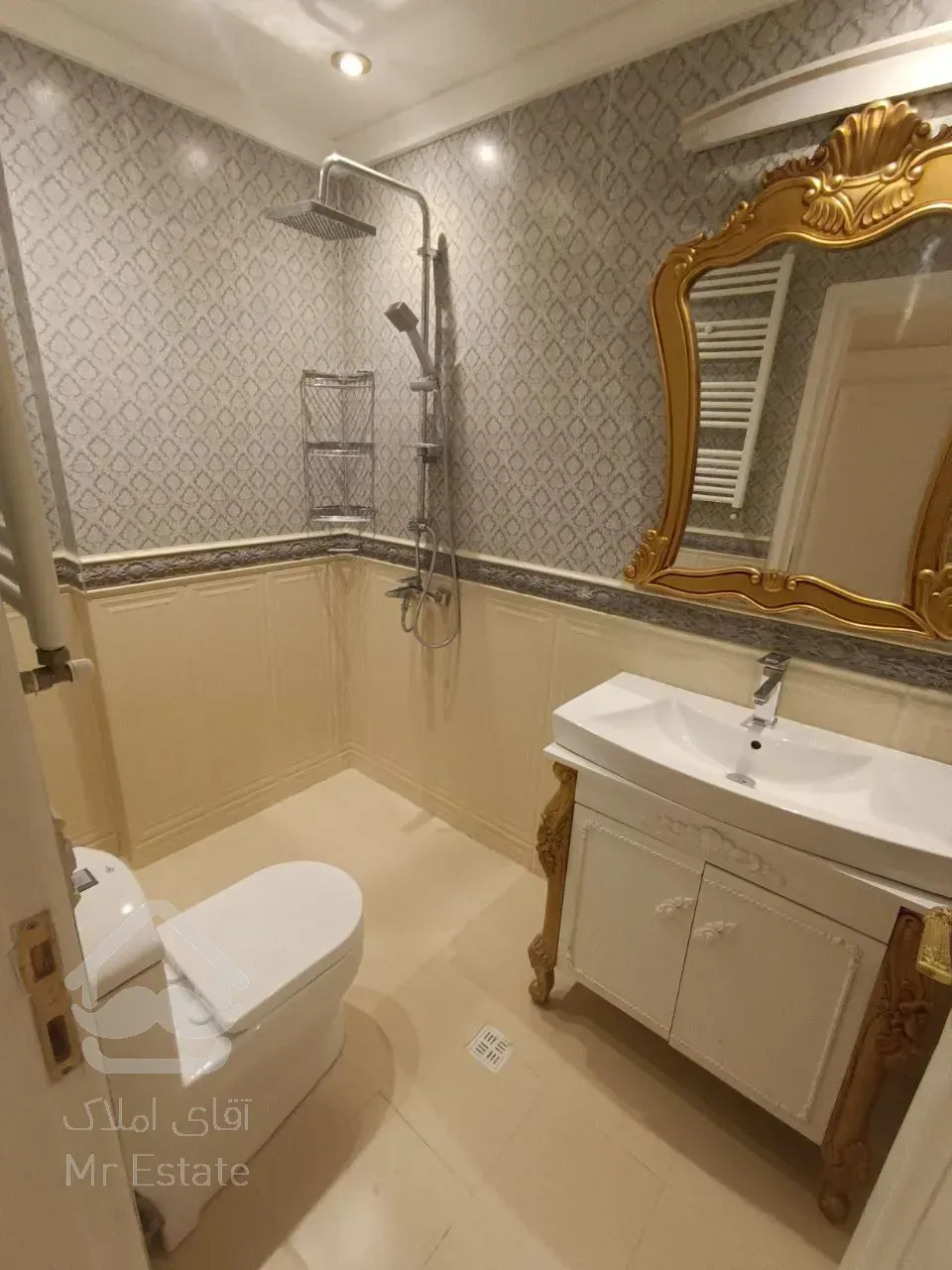 اجاره 200 متری دیباجی جنوبی