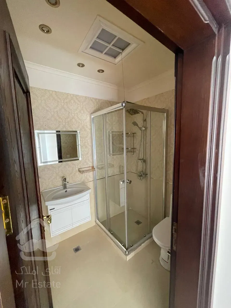 اجاره 304 متر در دیباجی شمالی