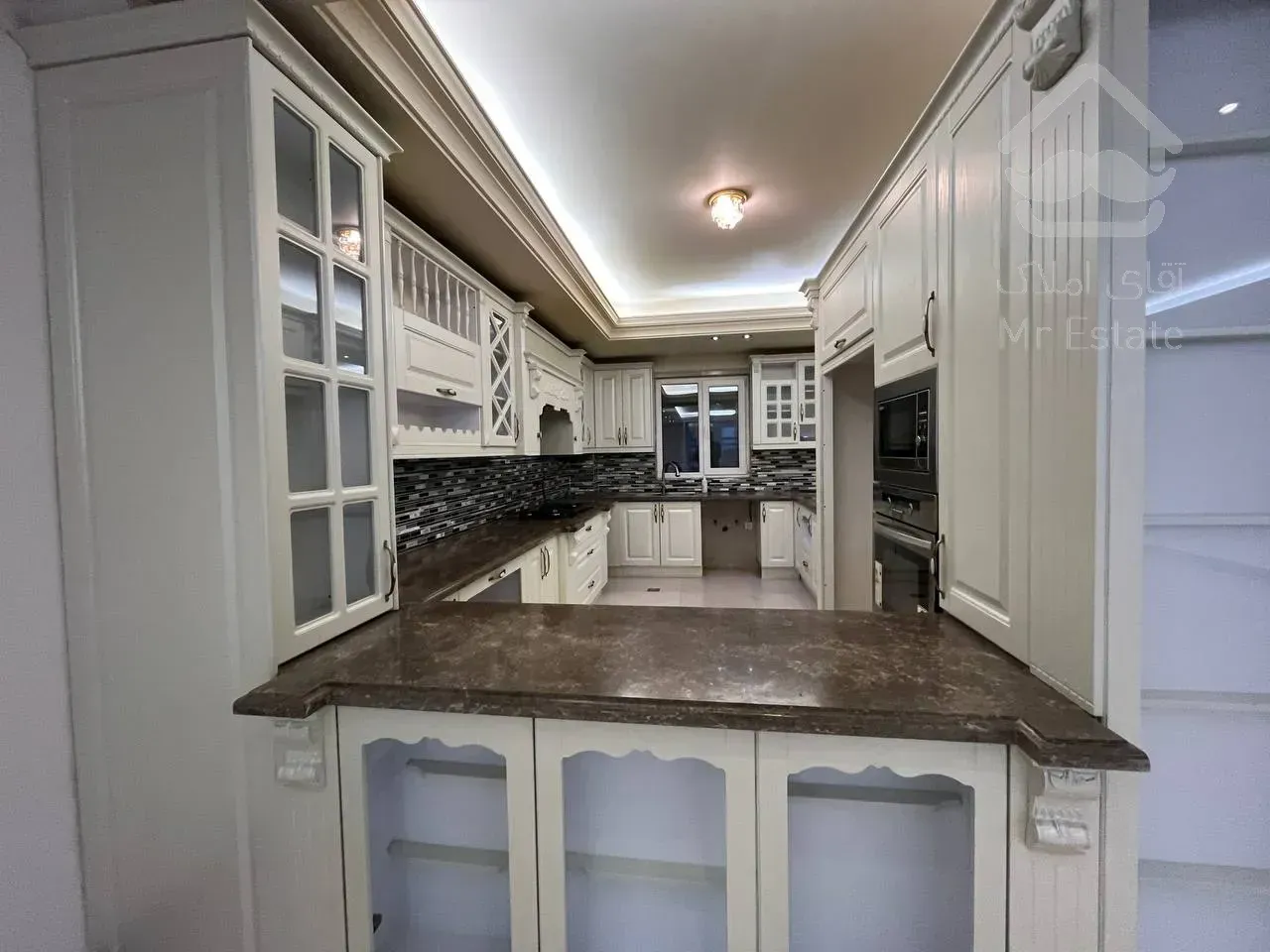 اجاره 210 متری پاسداران