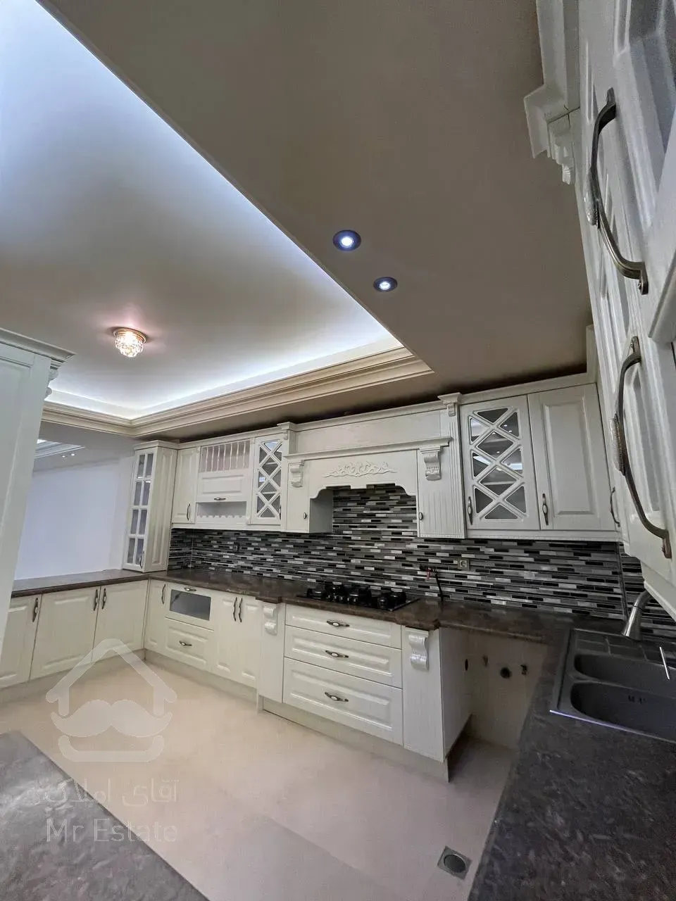 اجاره 200 متری دیباجی