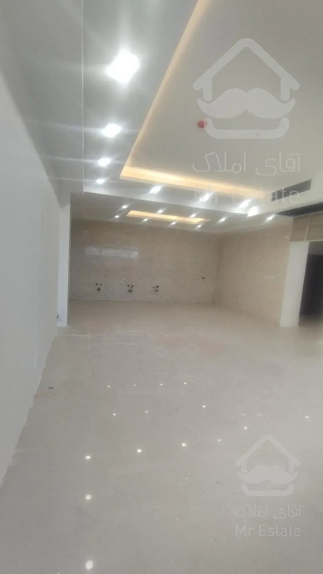 خرید آپارتمان 129متری سه خواب زعفرانیه