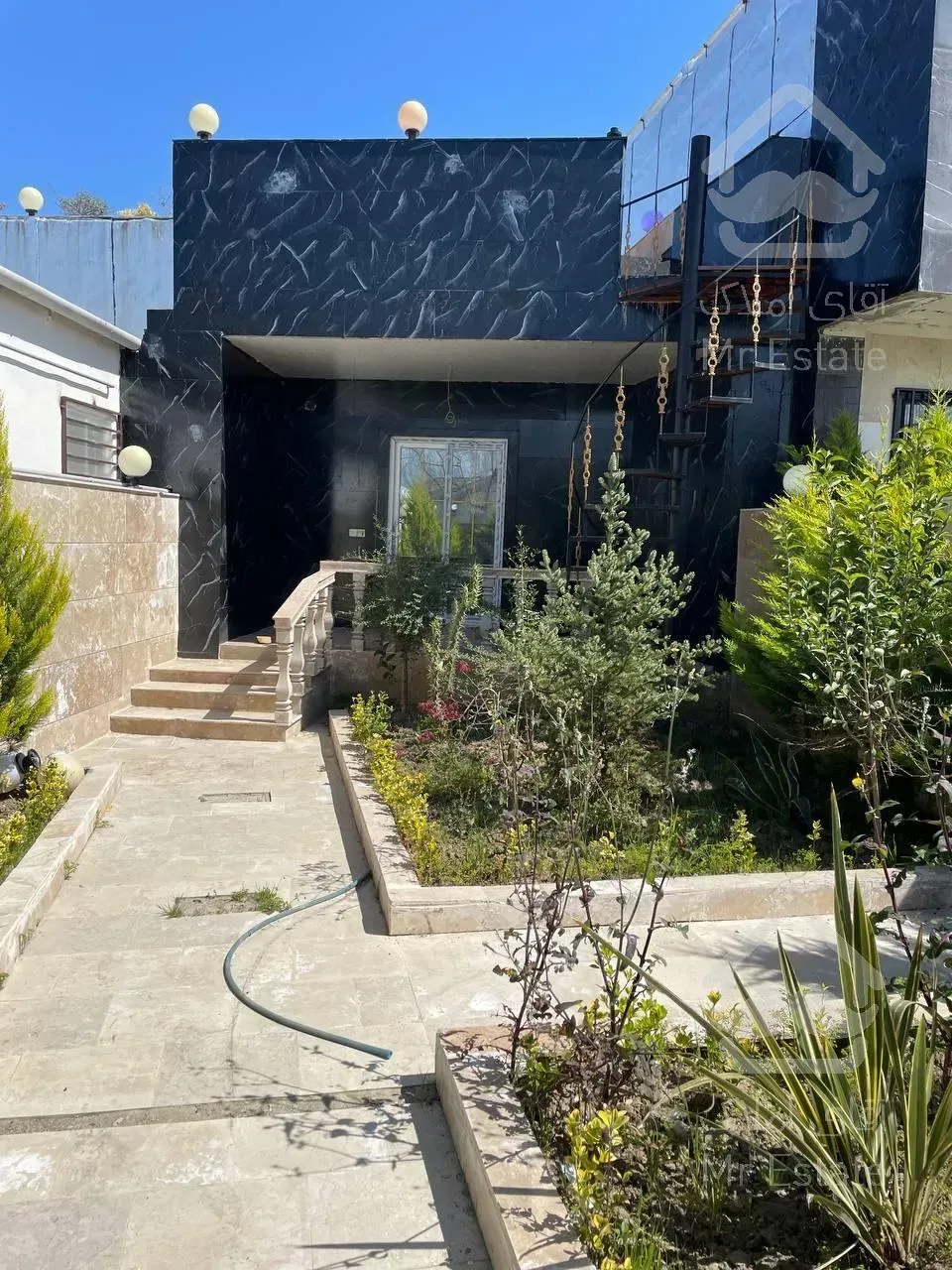 ویلا فلت نمامدرن دوماه/روفگاردن ویورویایی