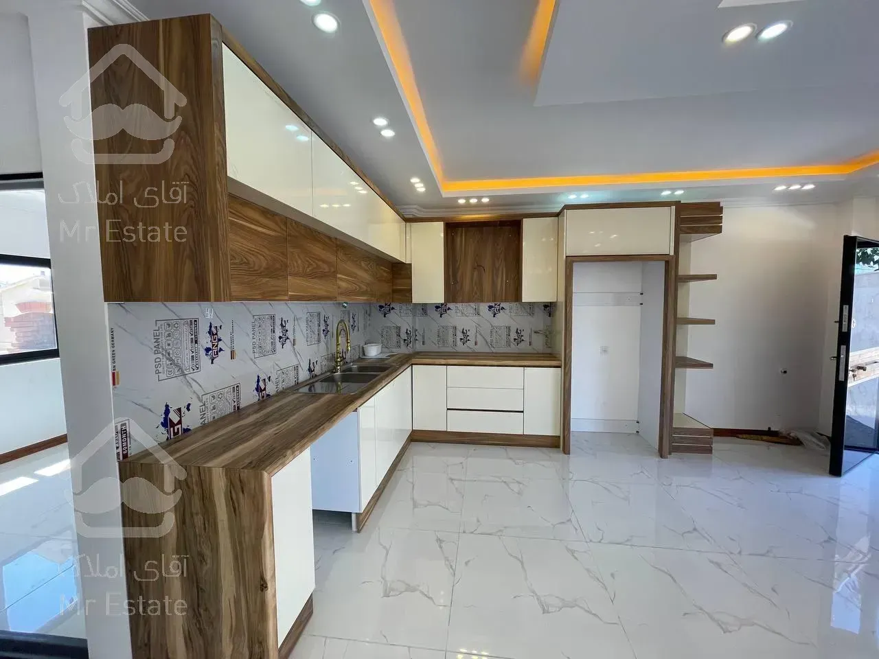 ویلا فلت نمامدرن مینیمال/تنهاتر با ملک و خوردو