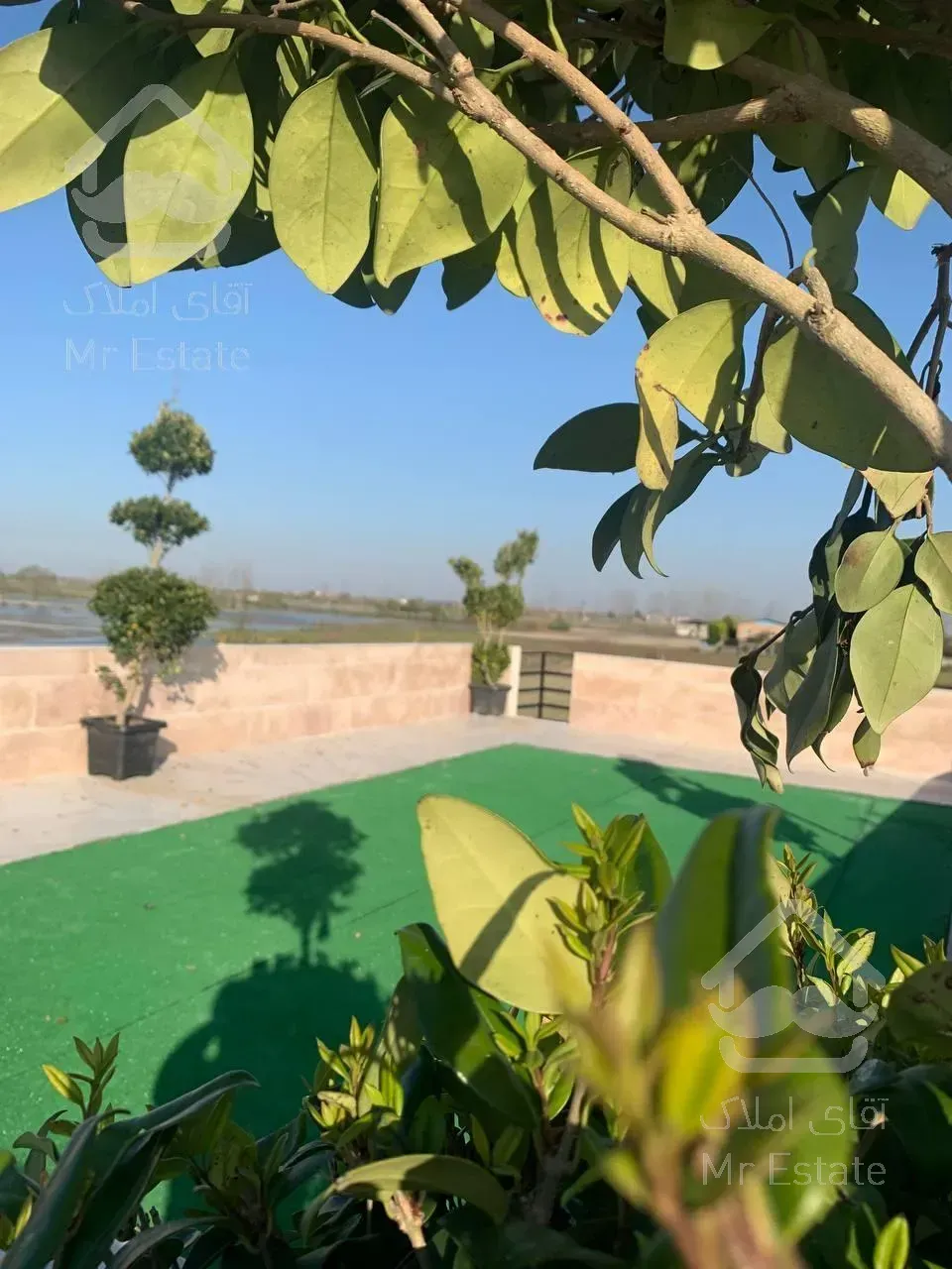 ویلا فلت نقلی با روفگاردن/2خواب مستر