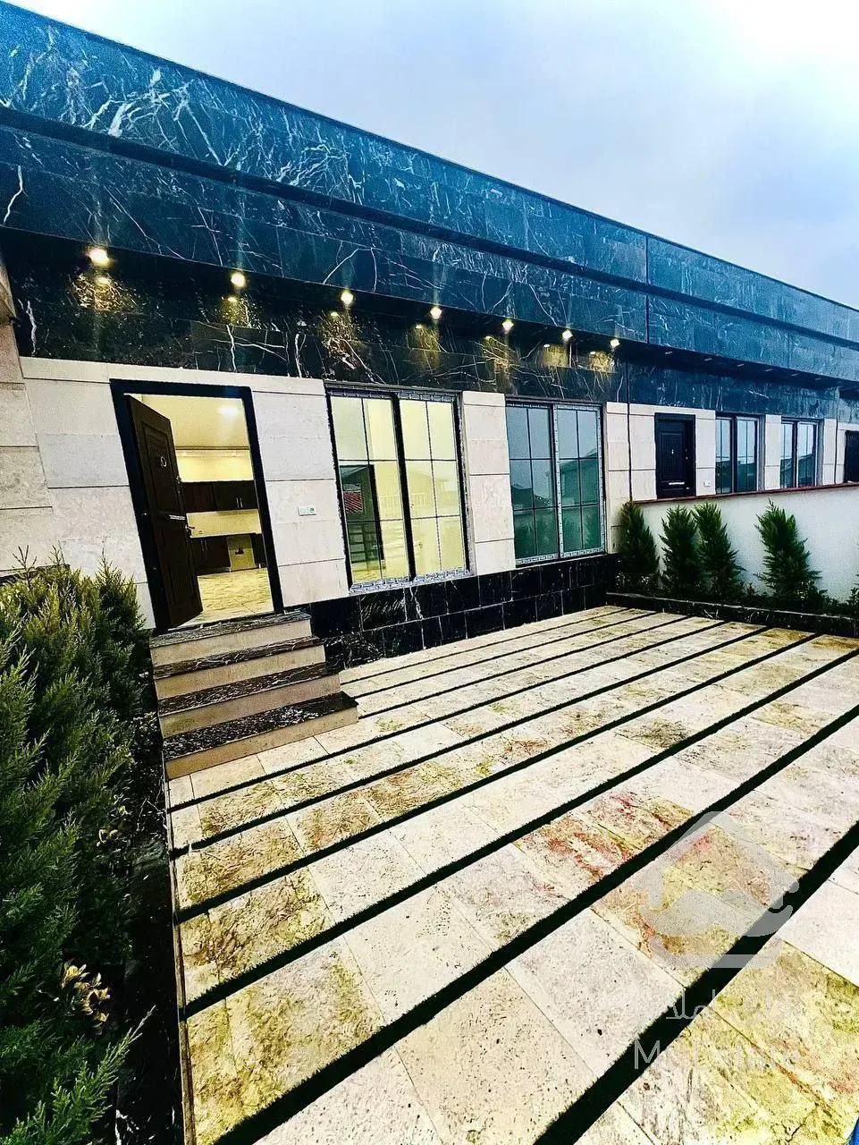 فروش ویلا فلت ۱۳۰ متری در چمستان