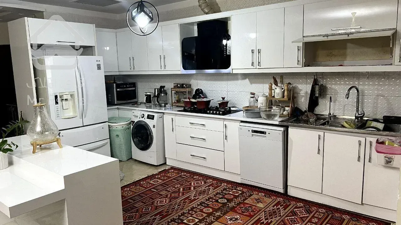 ۱۶۰ متر+۳خواب/ مرواریدشهر/ چیتگر