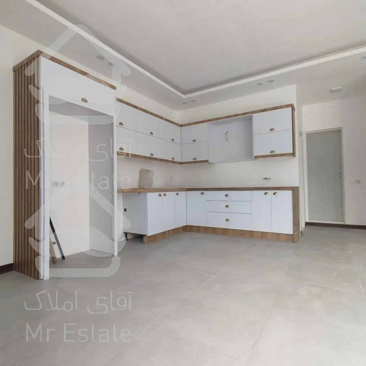 ویلا فلت کلید نخورده/زیر قیمت/منطقه برند و سرسبز