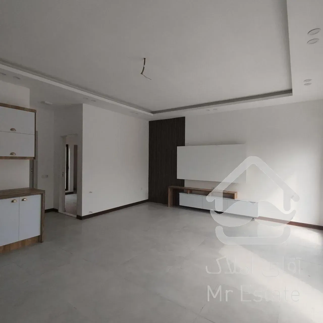 ویلا فلت کلید نخورده/زیر قیمت/منطقه برند و سرسبز