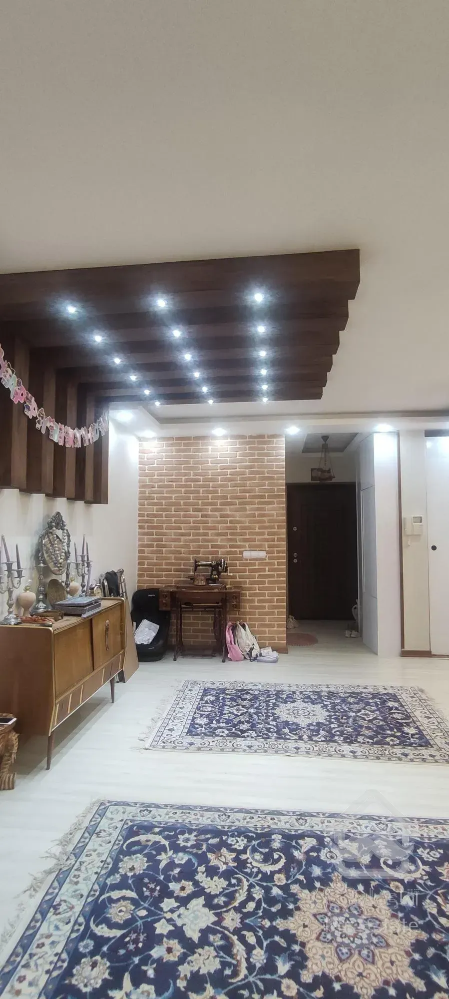 آپارتمان۳خواب لوکس،بازسازی شده ابتدای مطهری شمالی