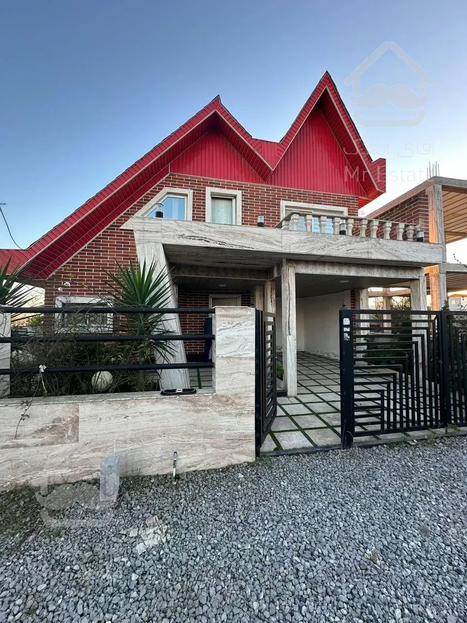 ویلانیم پیلوت شهرکی با سندتکبرگ و مدرن