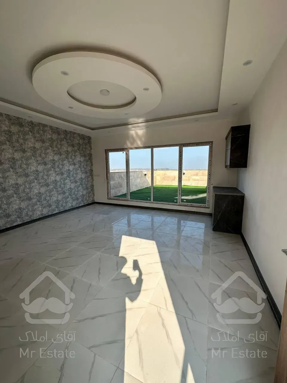 ویلا نوساز مدرن با شاهنشین دنج و ویودار