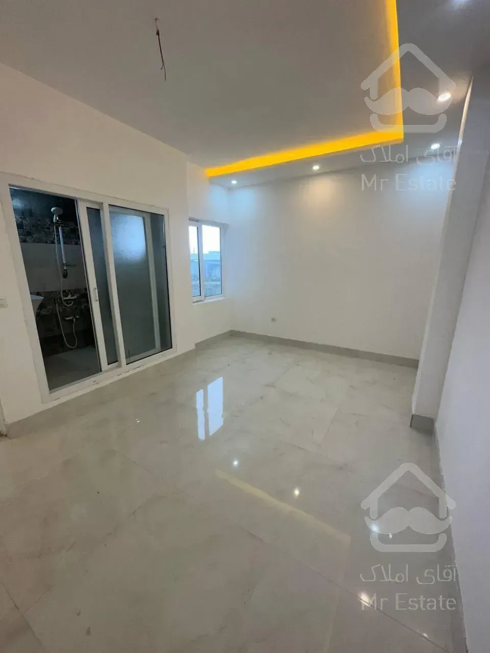 ویلافلت/سندتکبرگ/زیر قیمت منطقه/مالک پول لازم