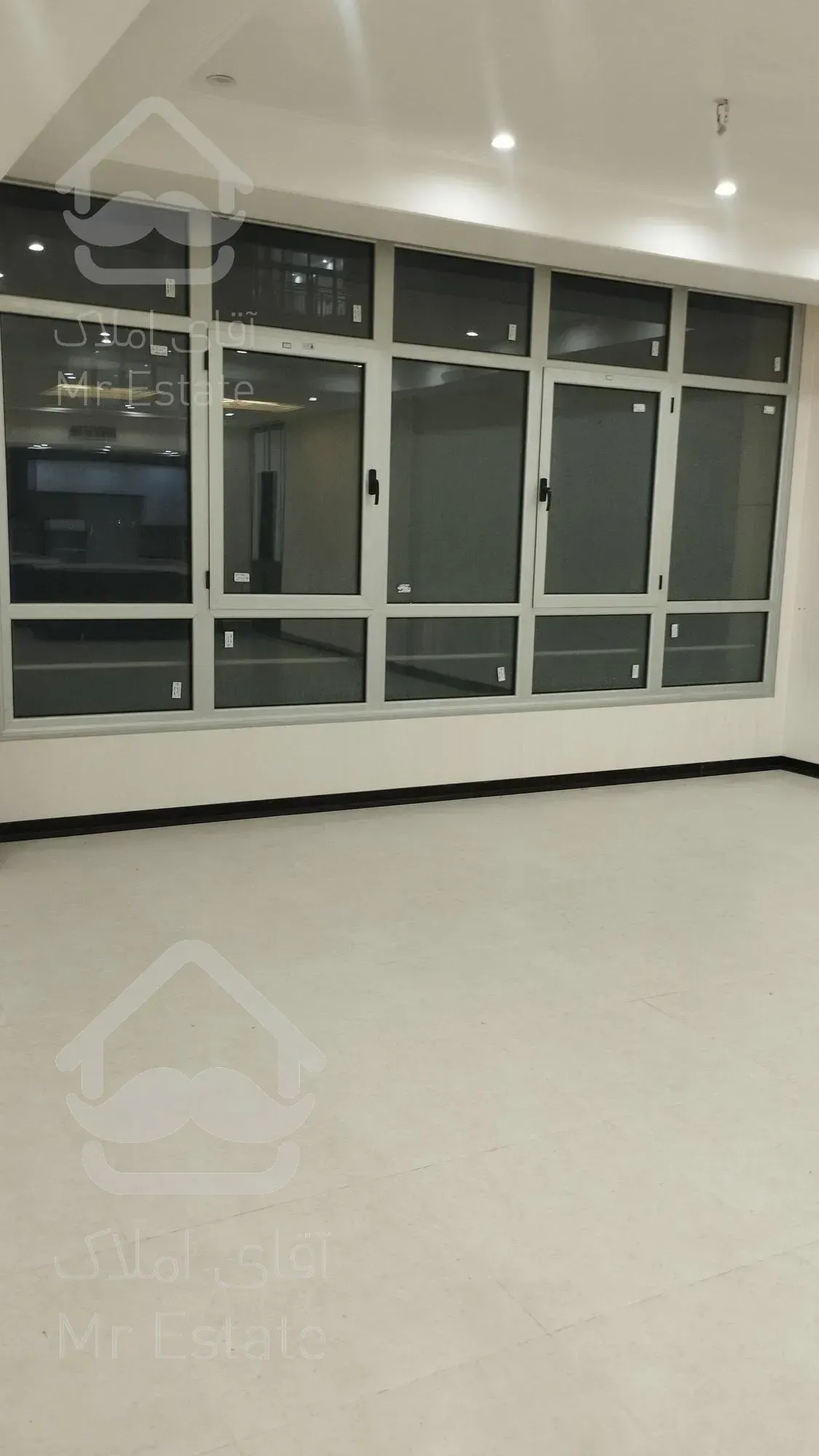 خرید آپارتمان 128متری برج ارگ