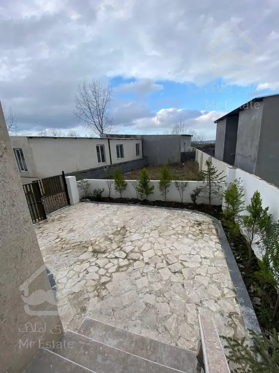 فروش ویلا فلت ۱۷۰ متری در چمستان