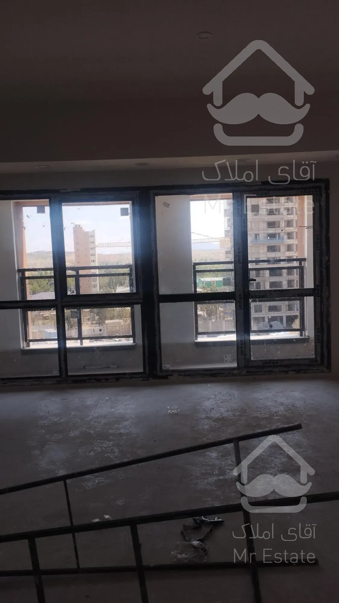 برج آپارتمان مهندسین زعفرانیه قم