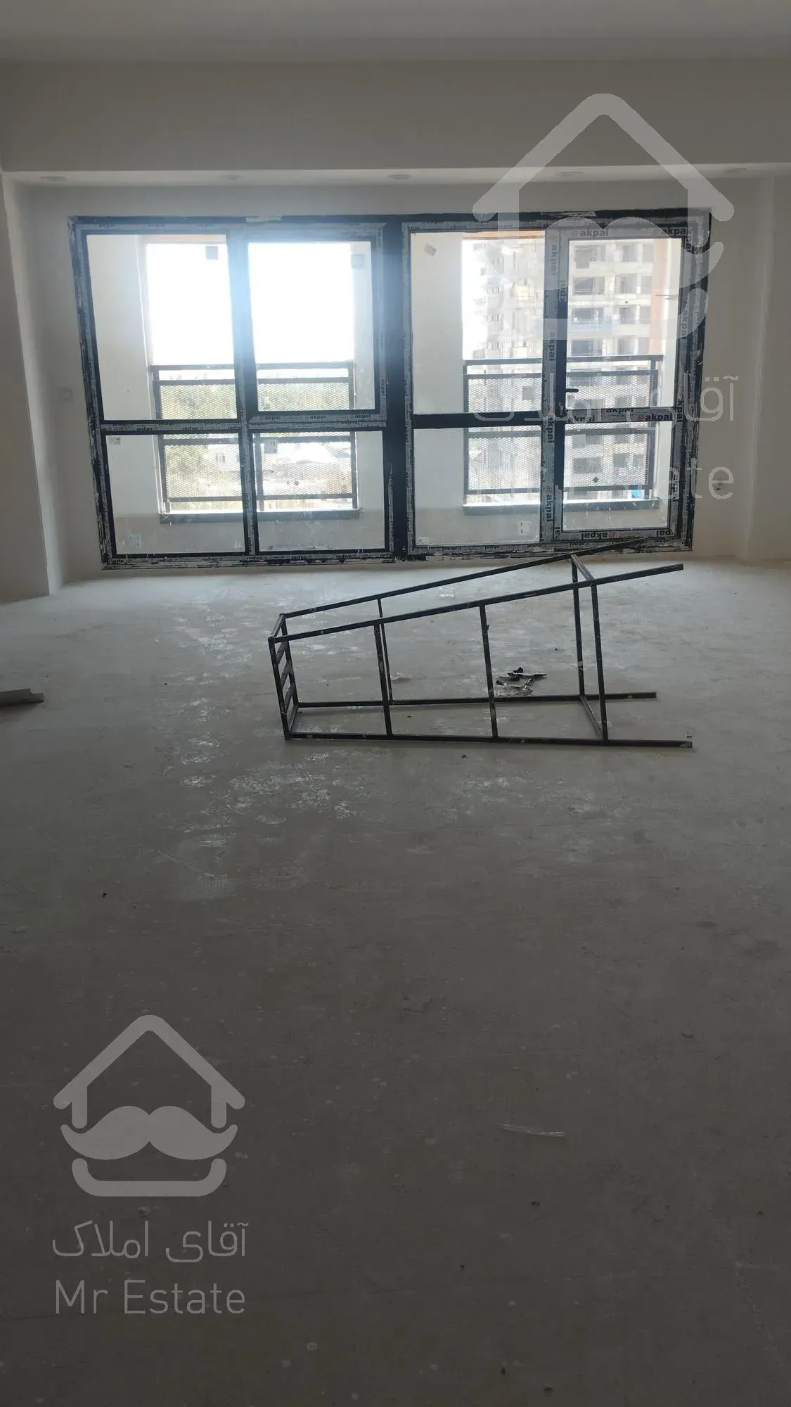 برج آپارتمان مهندسین زعفرانیه قم