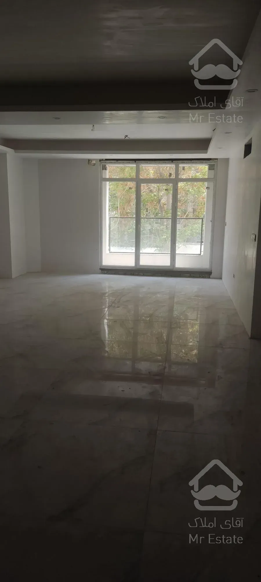 120 متر * نوساز * کلید نخورده * 2 خواب