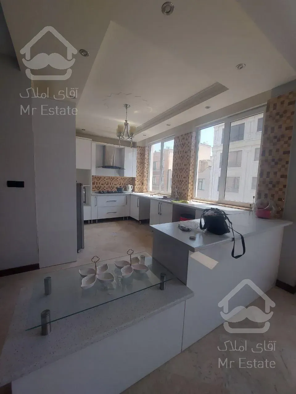 سعادت آباد 115متر نورگیر عالی