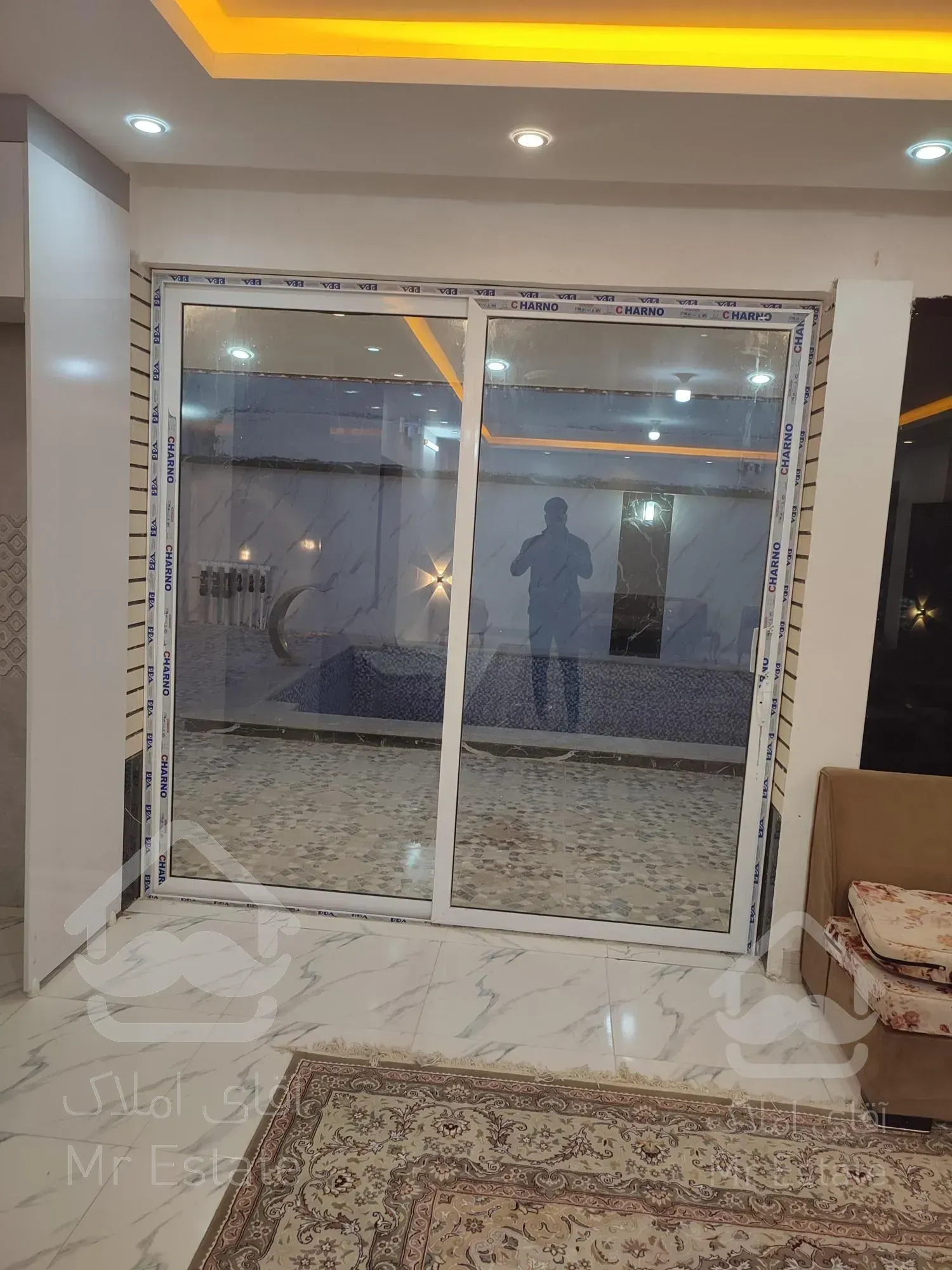 ویلا/خانه باغ/باغ تکمیل مجوز دار شرق اصفهان