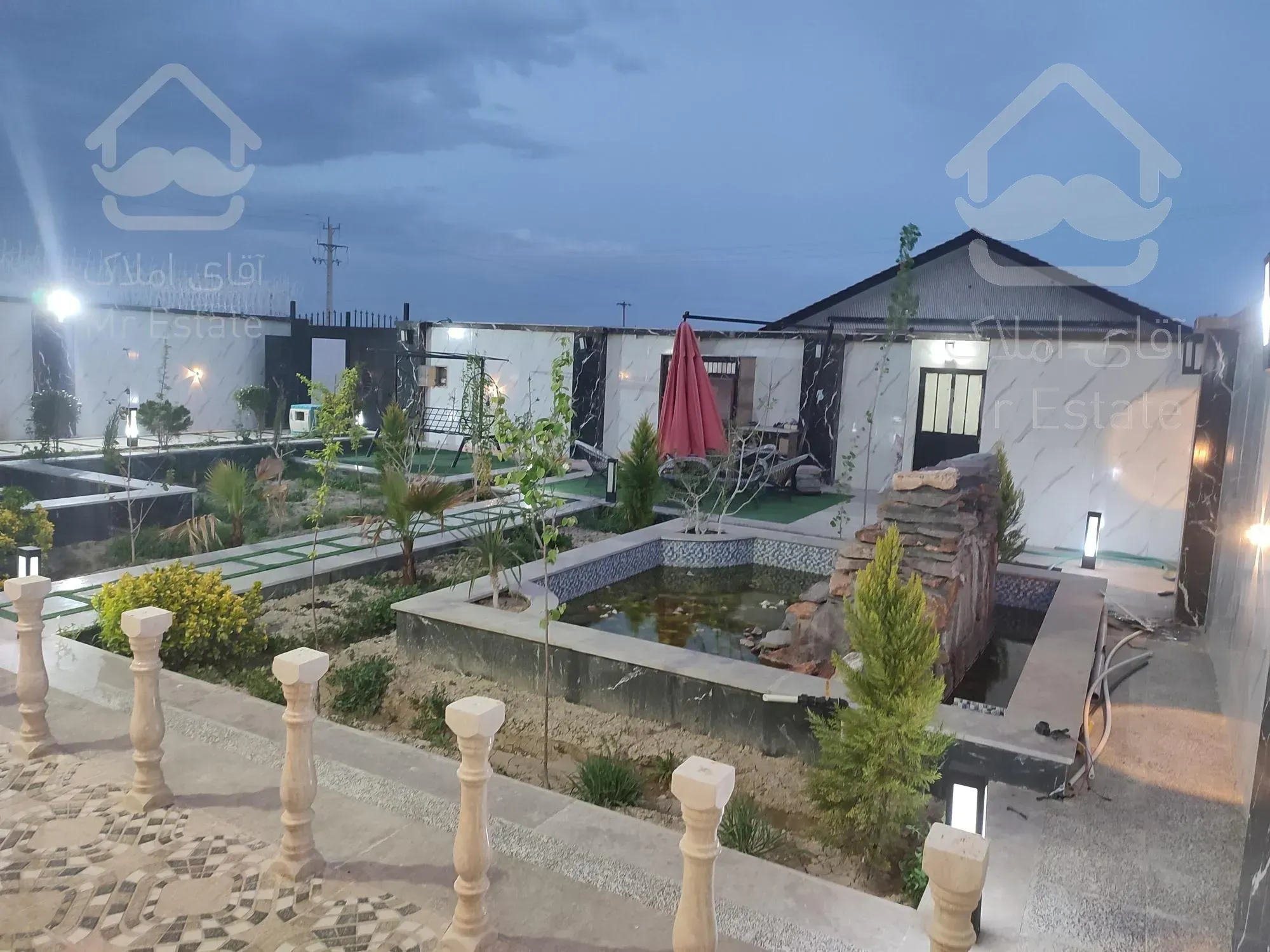 ویلا/خانه باغ/باغ تکمیل مجوز دار شرق اصفهان